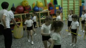 Занятие по физической культуре в старшей группе