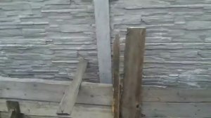 Укрепления забора.Сдерживаем оползень.Заливаем ленточный фундамент в 40 раз толще забора.