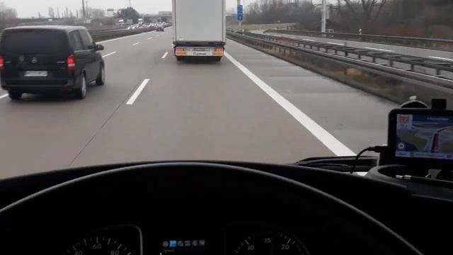 Лимит скорости грузовика. Дальнобой в ЕС