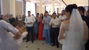 Даргинская свадьба поет Гамид Рамазанов