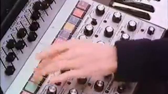 Jean Michel Jarre - Equinox 5 [GhOsT^] смотреть онлайн