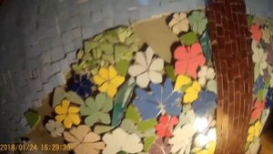мозаика из колотой плитки, не доделанная работа
