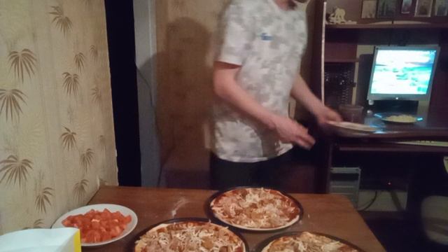 Пицца Де люкс острая смотреть онлайн