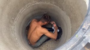 Врезка в трубу под давлением/ Весь процесс от колодца до первой капли воды