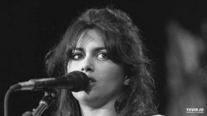 Susanna Hoffs - Happy Place (Unreleased 1994 Version)