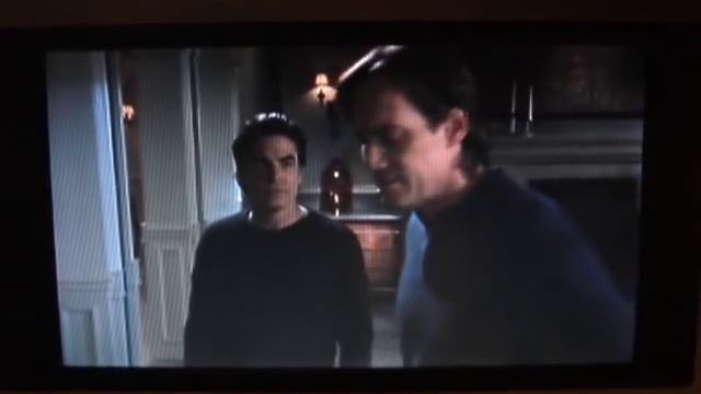 Sandy Punches Frank Atwood (Ryan's Father) смотреть онлайн