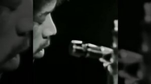 Jimi Hendrix is an American virtuoso guitarist. Джи́ми Хе́ндрикс.1969 Only stereo-sub.