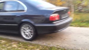 BMW E39 540i 4.4 V8 engine brutal custom exhaust sound