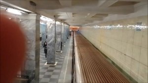 Электропоезд 81-740/741.1 "Русич" №29 на станции метро Сокольники,Сокольническая линия.