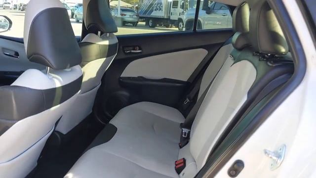 2017 Toyota Prius San Antonio, Houston, Austin, Dallas, Universal City, TX BCC14484 смотреть онлайн