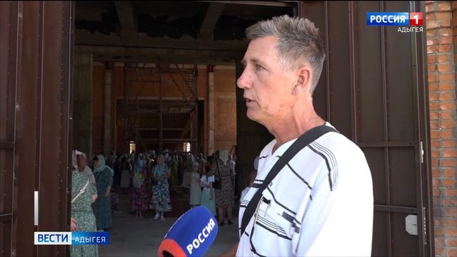 В праздник Успения Богородицы праздничная служба прошла в строящемся Свято-Успенском храме смотреть онлайн