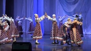 Хореографический ансамбль "КристАлик" (младшие классы) - "Пряталки