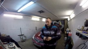 Nissan Tiida C11. Установка "не штатных" повторителей поворотов и "штатного" концевика капота.