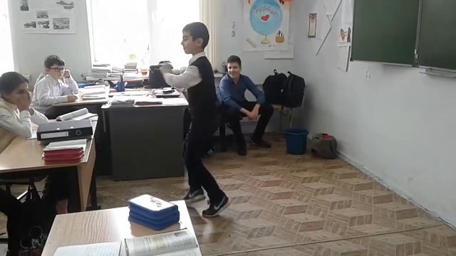 МАЛЬЧИК КРАСАВЧИК, ЛЕЗГИНКА!!!! смотреть онлайн