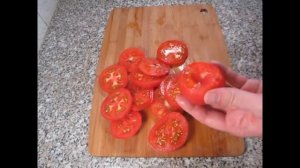 Помидоры с майонезом и сыром