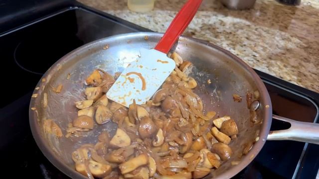 Вкуснее чем Пицца!!! Горячие Бутерброды с очень Вкусной начинкой. Сочная начинка на хрустящем хлебе смотреть онлайн