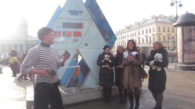 1 День до Олимпиады в Сочи2014/Sochi2014-Уроки жонглирования булыжниками смотреть онлайн