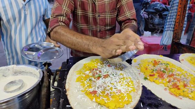 Agra ka Famous Dosa   Bhaiya ke Face Pr SmileA Gai  Yeh Dekh Kr ?