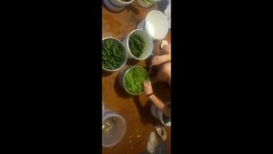 солим огурцы в ведрах на весь год легкий рецепт