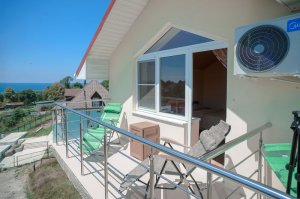 Отдых в Якорной щели частном секторе. Недорогое жилье в Якорной щели. «Лурмарин» гостевой дом