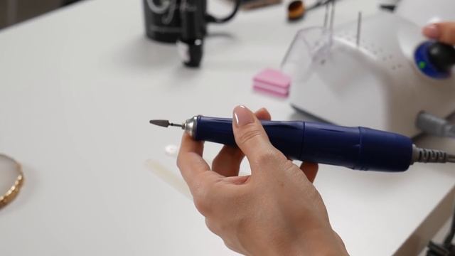 5 секретов крутого маникюра! / Полезные упражнения для начинающих мастеров ногтевого сервиса
