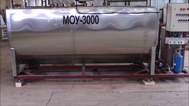Молокоохладитель МОУ3000 горизонтальный цена 414000 рублей с НДС,  89132599888 Дмитрий