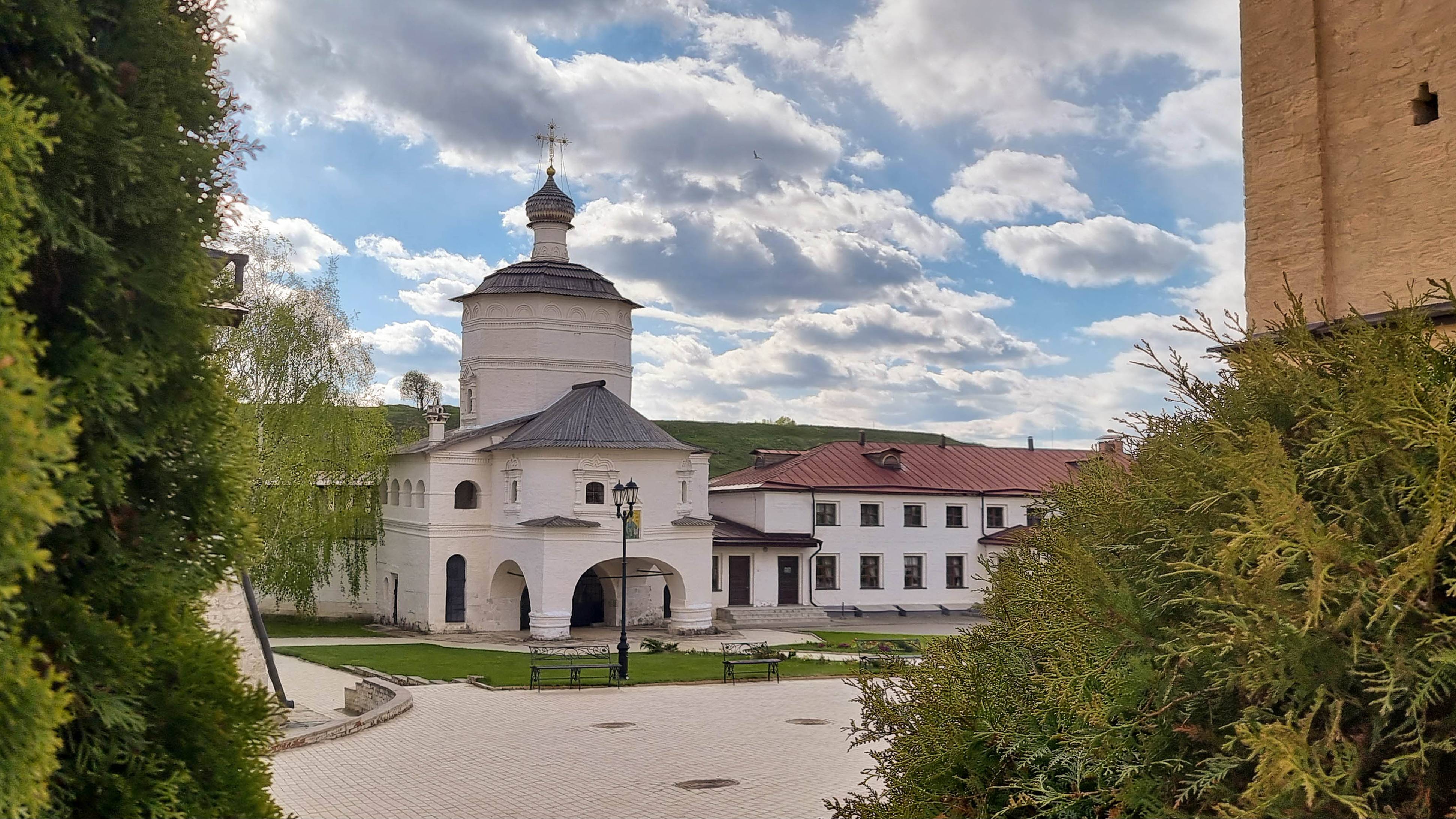 Старицкий Свято-Успенский мужской монастырь. Тверская обл. 9.05.2024г.