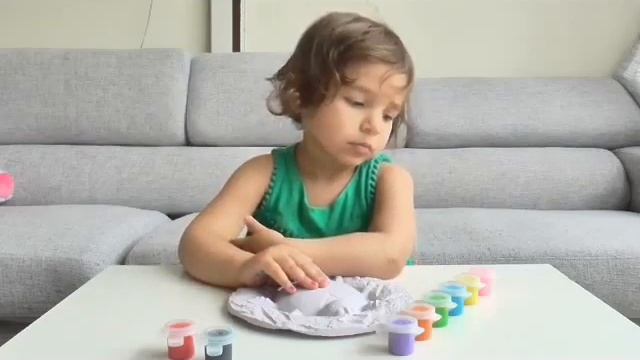 Делаем жучка из гипса и разукрашиваем его Божья коровка для детей . Развивающее видео для детей .