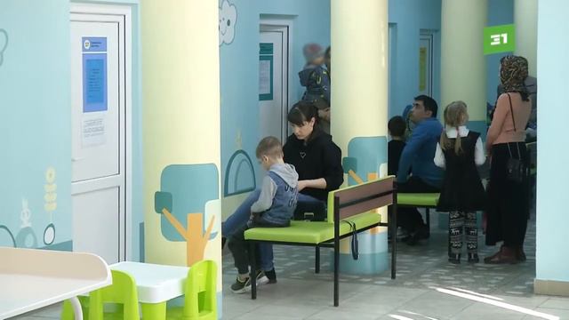 Челябинец пожаловался, что полмесяца не может получить талон для ребенка к узкому специалисту смотреть онлайн