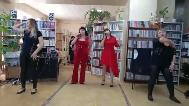 "Черная смородина" исп.Вероника Радченко и Ольга Шибина смотреть онлайн