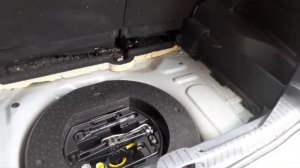 Citroen C3 Picasso spare wheel location