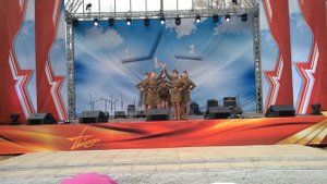 На солнечной поляночке 4к