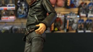Обзор фигурки Нигана — McFarlane Toys The Walking Dead Color Tops Negan Review