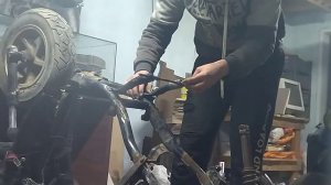 СТАНТ НА КИТАЙСКОМ СКУТЕРЕ /// варим всю серию в фуллэшди