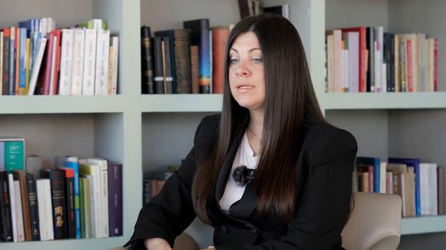 Португалия VS Испания. Часть 1 - Иммиграция смотреть онлайн