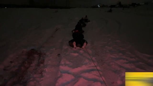 ХАЗЯЕВА КАТАЮТСЯ НА ВАТРУШКАХ В ЛЕСУ | ХАЗЯЕВА УГАР смотреть онлайн