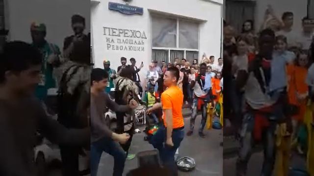 Узбек болладан негирлаям хижолат смотреть онлайн