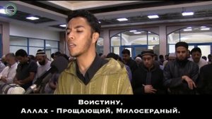 МУСУЛЬМАНИН из АМЕРИКИ ОЧЕНЬ КРАСИВО ЧИТАЕТ КОРАН!