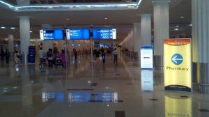 Dubai Airport Departures Hall Entrance - DXB