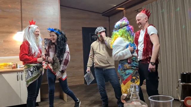 Три сестры . музыкальная сказка - прикол смотреть онлайн