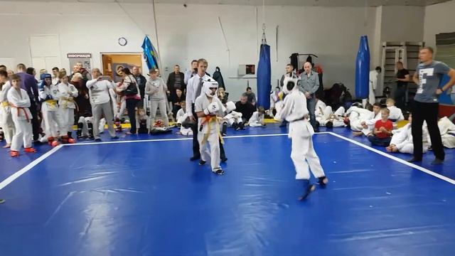 Чемпионат Днепропетровской области по рукопашному бою / Василиненко Назар смотреть онлайн