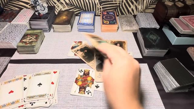 Червовая ♥️Что было? Что есть? Что будет? #гадание #гаданиеонлайн #оксанатаро смотреть онлайн