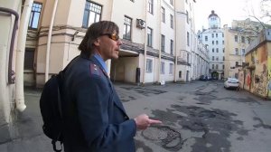 Экскурсия по проходным дворам Петроградки. Дом трех Бенуа