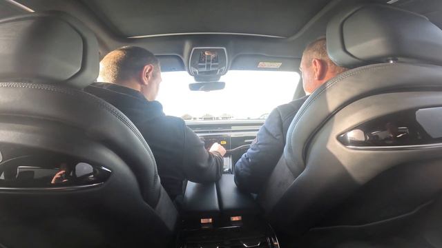 Осматриваем Ауди А8 в кузове D5 смотреть онлайн