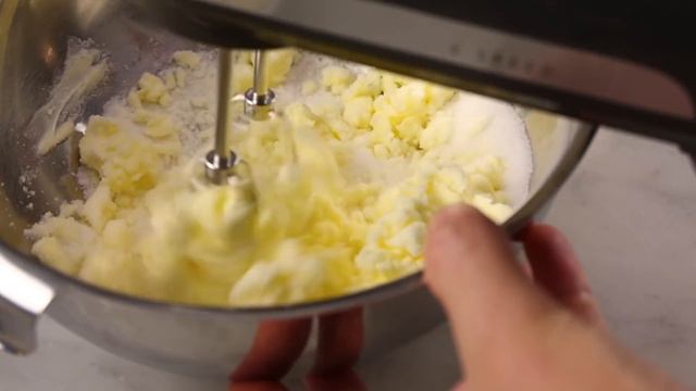 Malted milk coffee cake смотреть онлайн