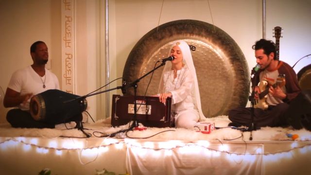 Rakhe Rakhanhar by Gurujas - with Arjuna O'Neal and Jason Arteaga смотреть онлайн