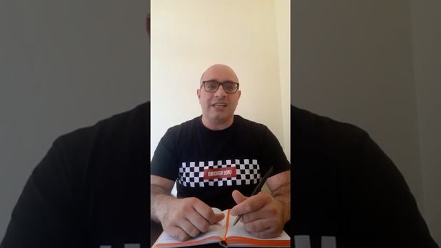 Карапетян Арташес Андраникович - репетитор по химии и биологии - видеопрезентация