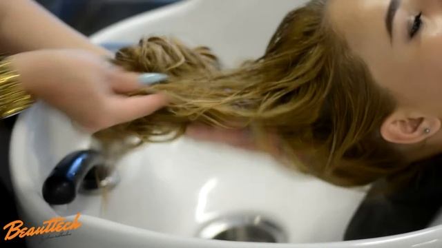 Уход за волосами Olaplex от стилиста Beauttech Babek Plaza Вюсали Балаевой смотреть онлайн