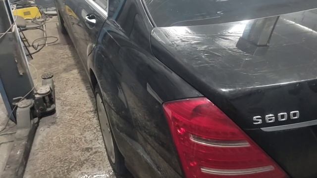 удаление катализаторов Mercedes-AMG S600 5,5l би турбо(2турбины) V12 мотор +25% мощности,тачка дыши смотреть онлайн