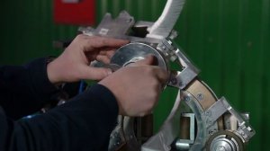 Станок изолировочный с АСУ для наложения корпусной изоляции РИФЖ 442129.030